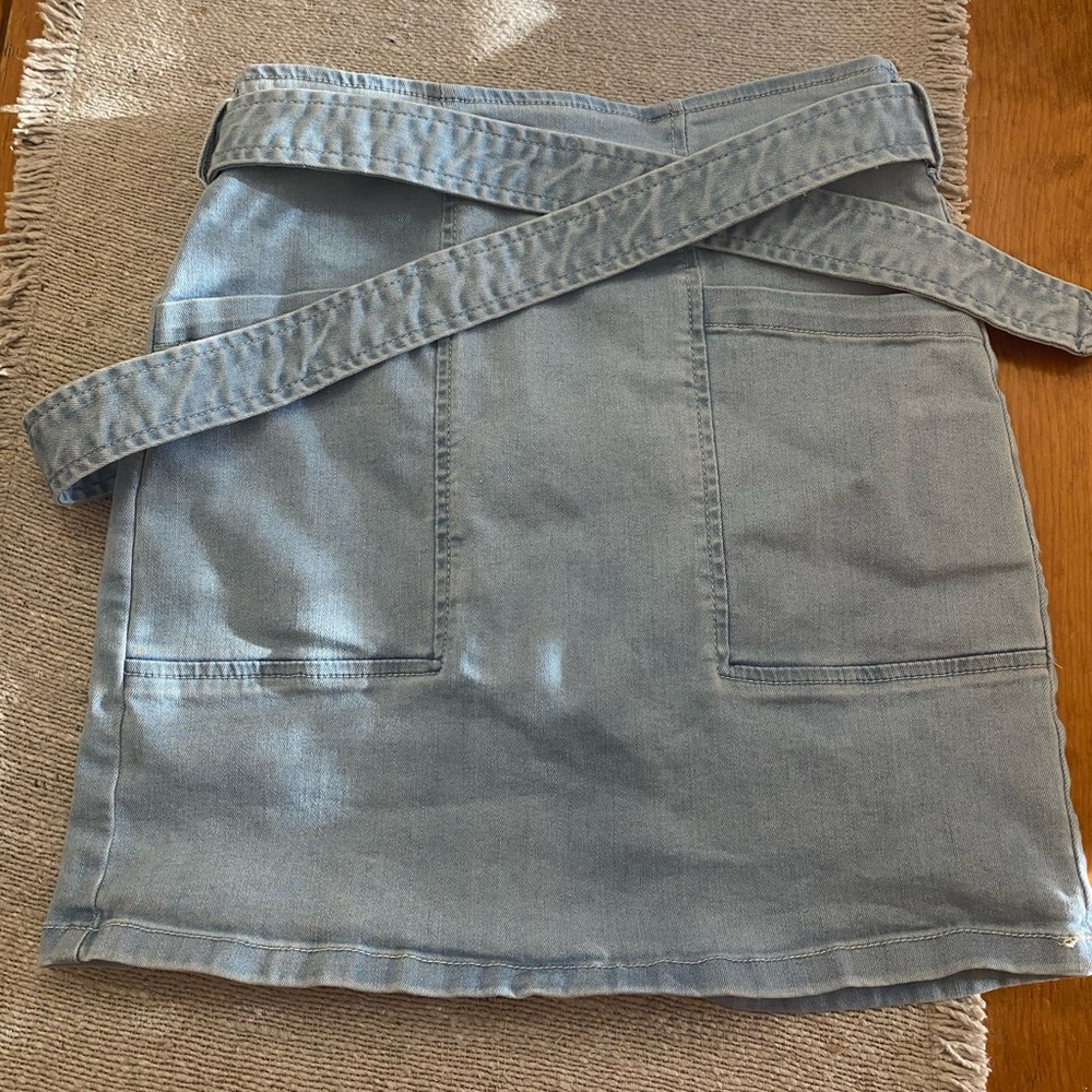 Denim stretch skirt